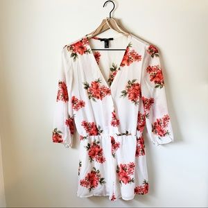 Forever 21 White Floral Romper S